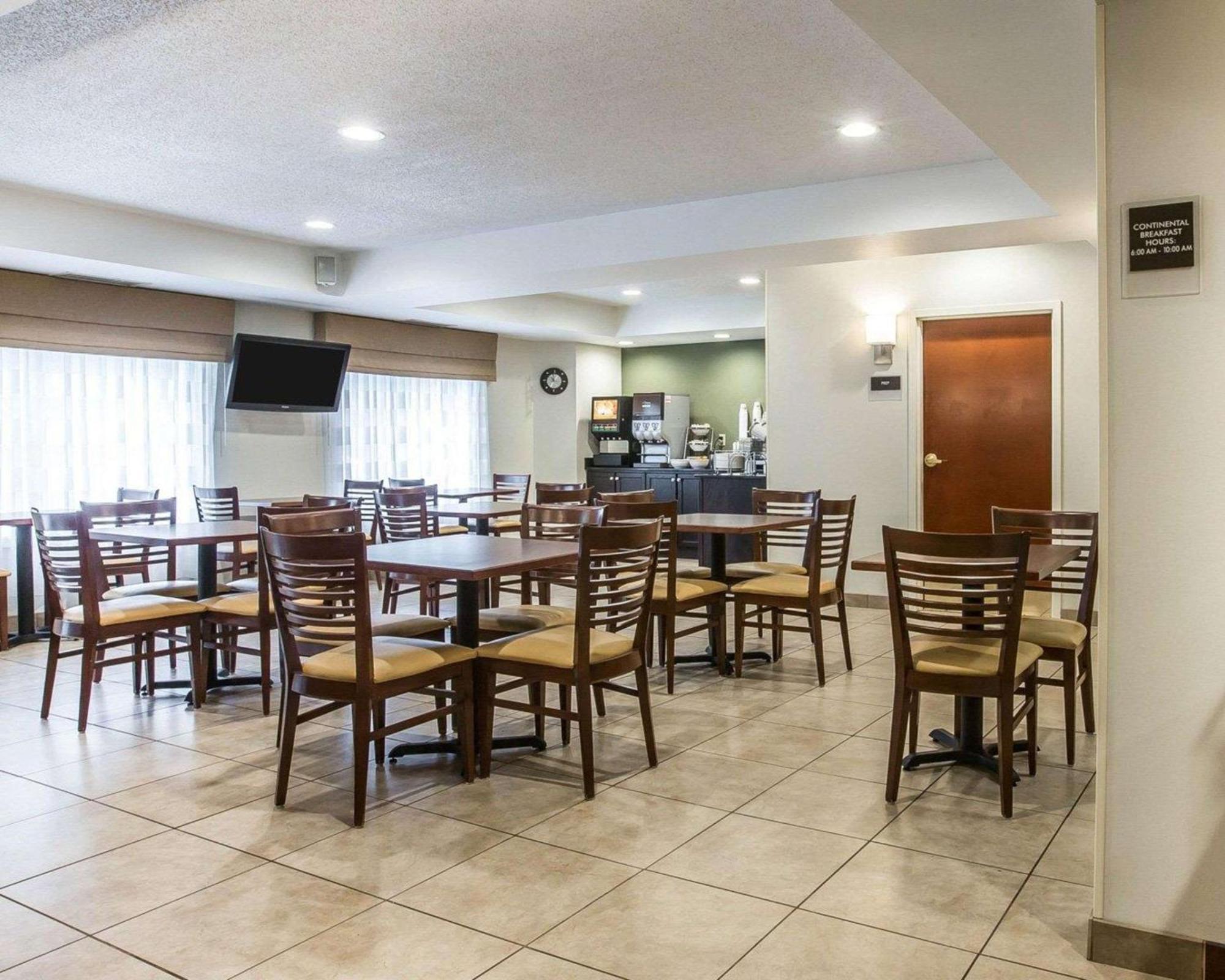 Sleep Inn & Suites Queensbury - Lake George Eksteriør billede